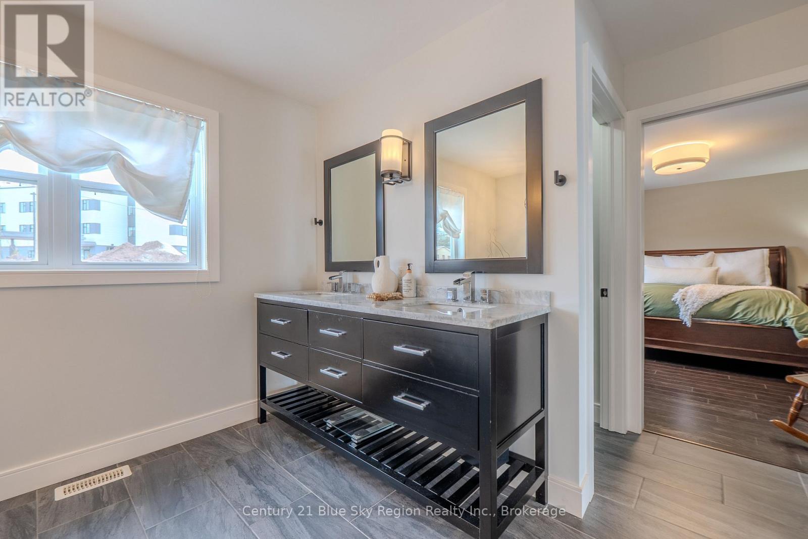 723 Mclaren Street, North Bay, Ontario  P1B 3M1 - Photo 24 - X12963542