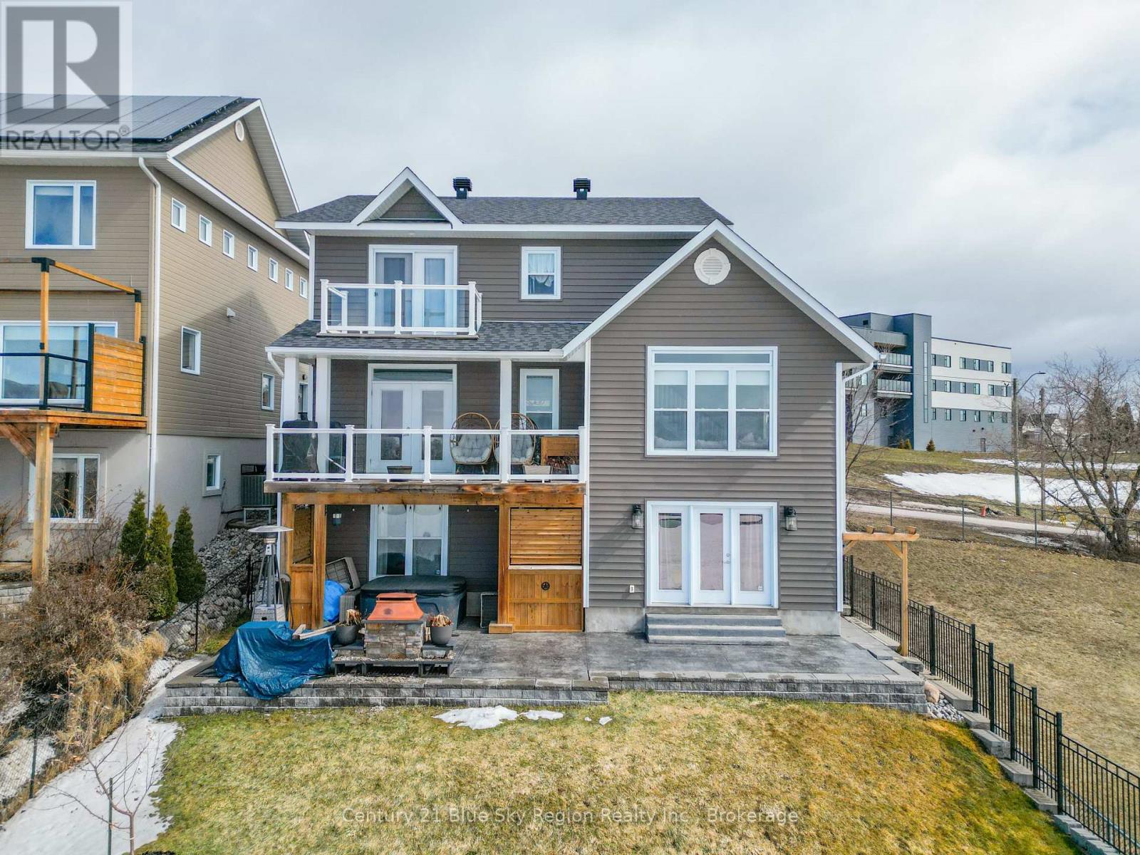 723 Mclaren Street, North Bay, Ontario  P1B 3M1 - Photo 45 - X12963542