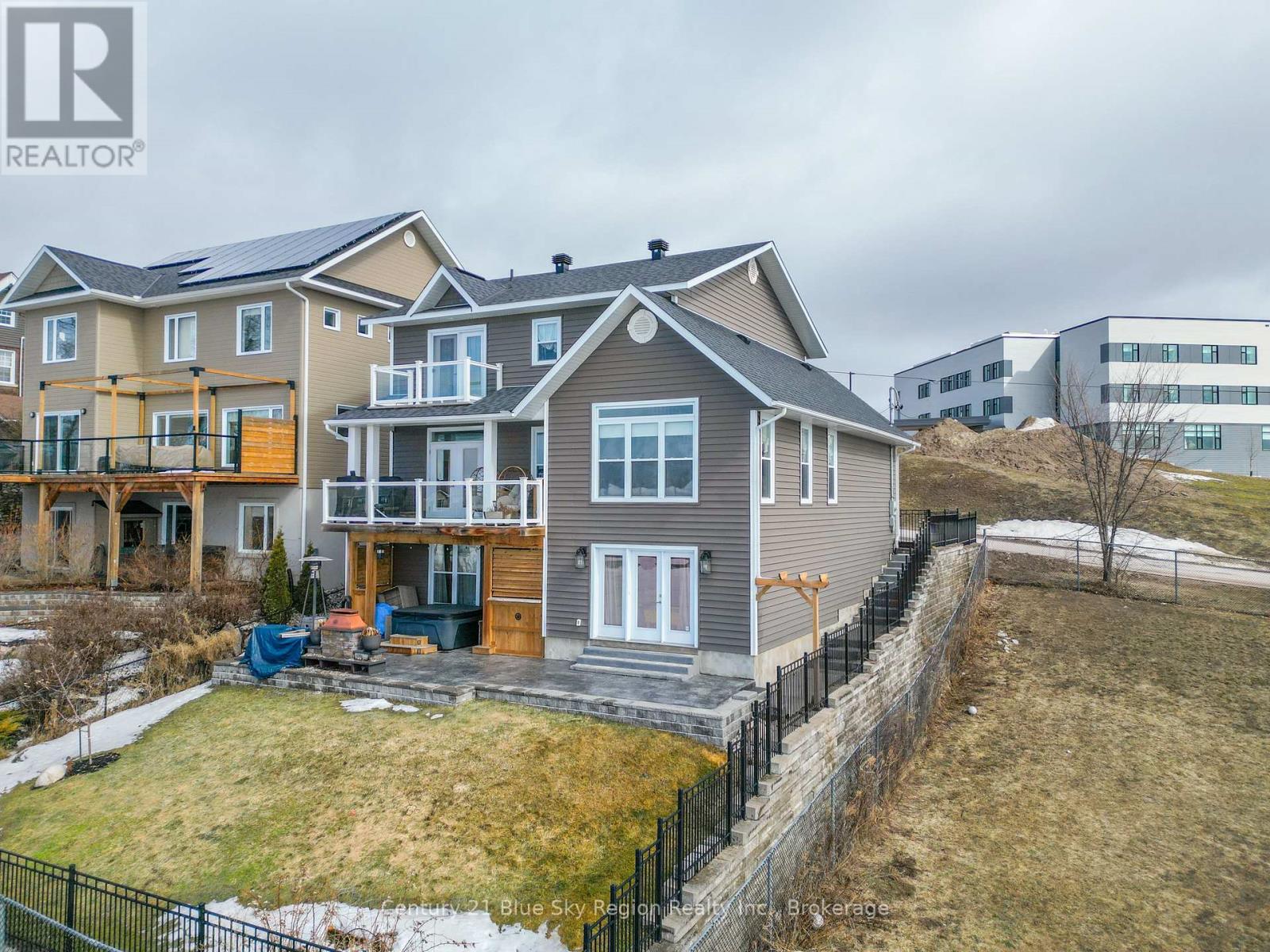 723 Mclaren Street, North Bay, Ontario  P1B 3M1 - Photo 46 - X12963542