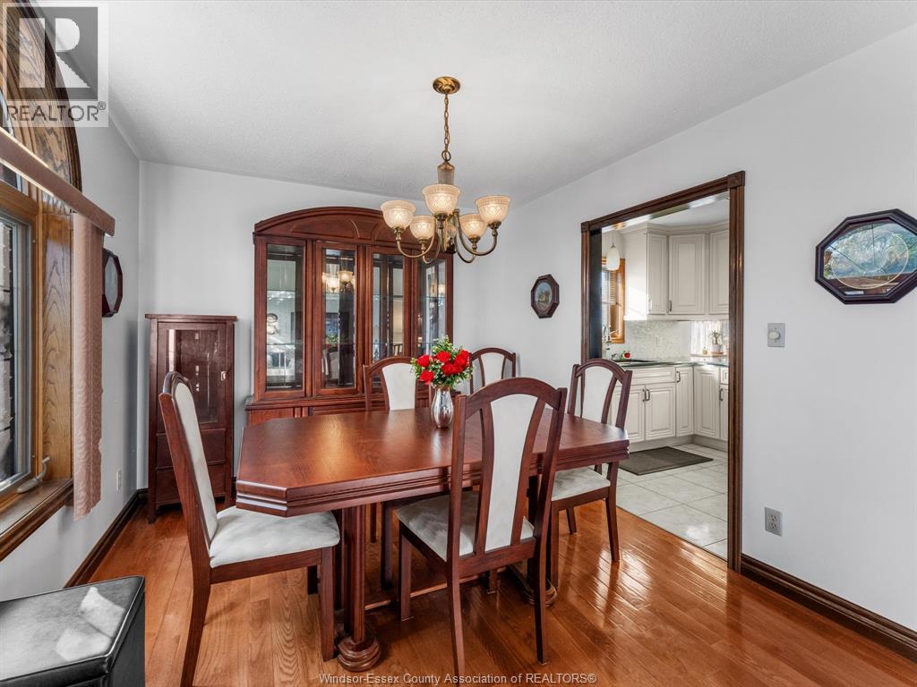 2627 Meighen, Windsor, Ontario  N8W 4C6 - Photo 11 - 26007189