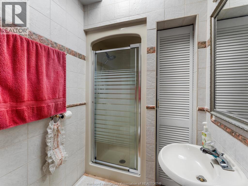 2627 Meighen, Windsor, Ontario  N8W 4C6 - Photo 20 - 26007189