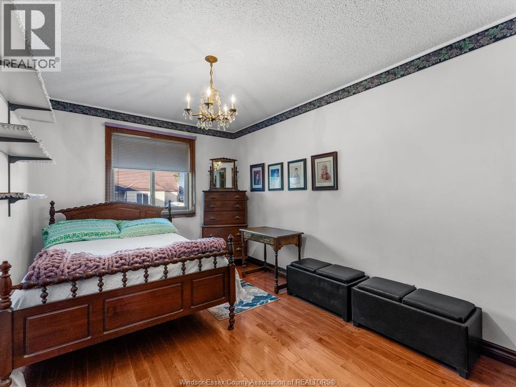2627 Meighen, Windsor, Ontario  N8W 4C6 - Photo 21 - 26007189
