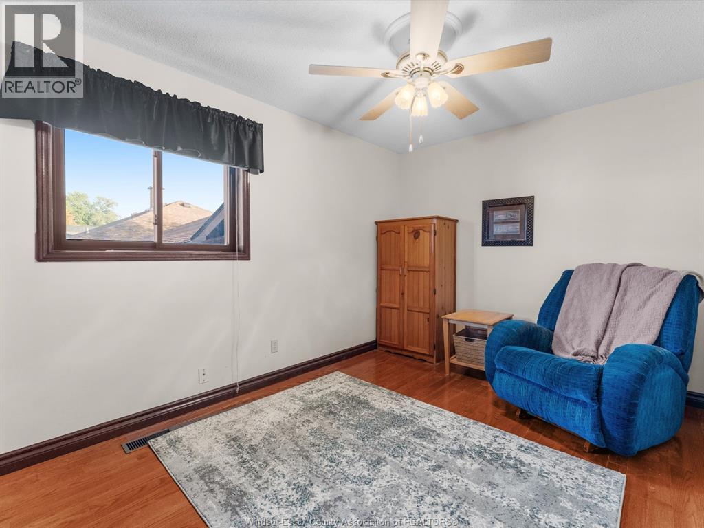 2627 Meighen, Windsor, Ontario  N8W 4C6 - Photo 23 - 26007189