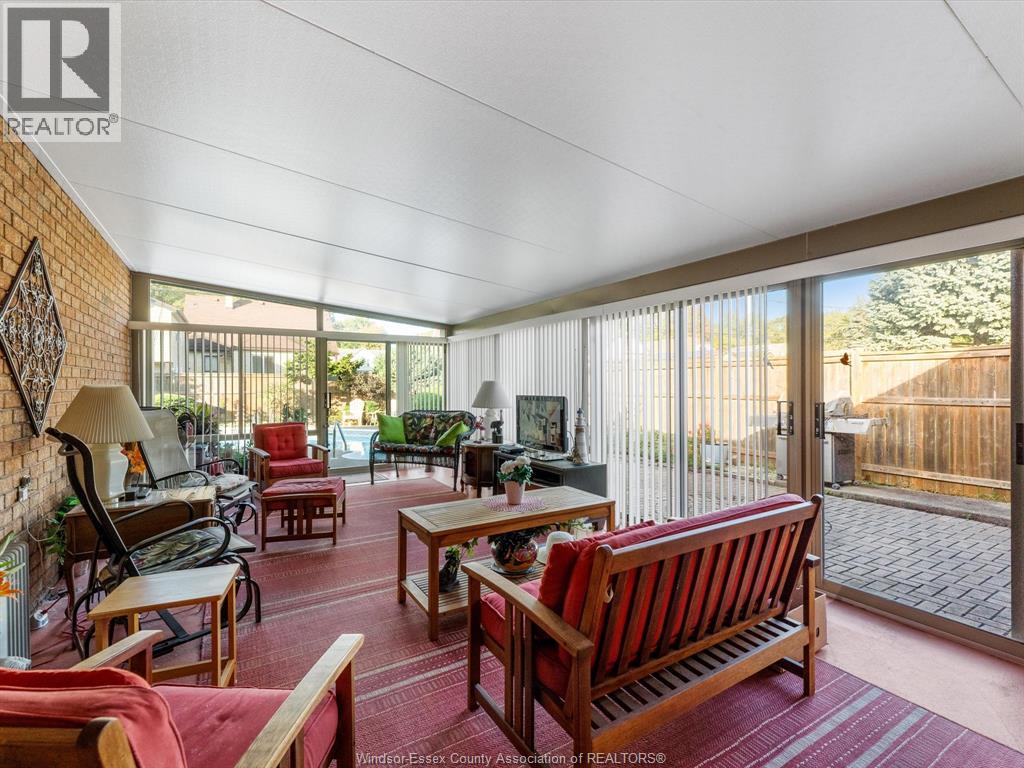 2627 Meighen, Windsor, Ontario  N8W 4C6 - Photo 24 - 26007189