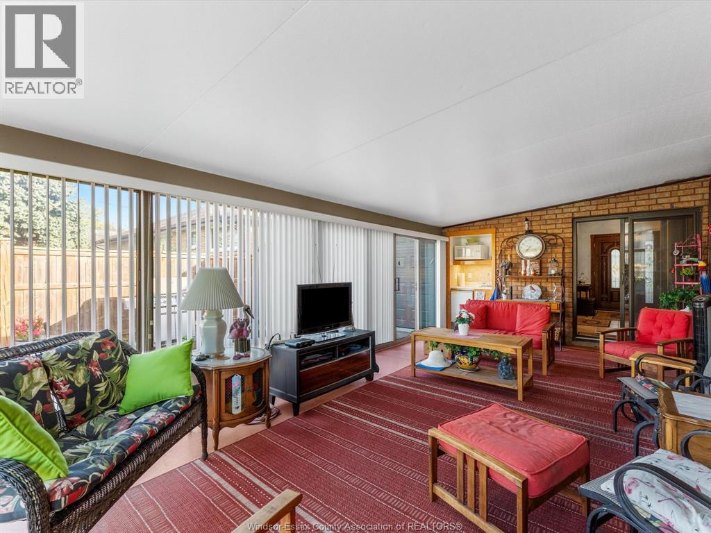 2627 Meighen, Windsor, Ontario  N8W 4C6 - Photo 26 - 26007189