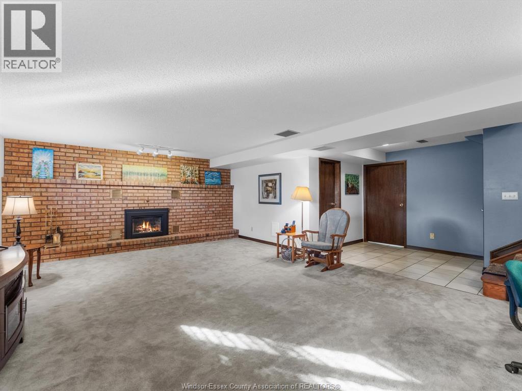 2627 Meighen, Windsor, Ontario  N8W 4C6 - Photo 29 - 26007189