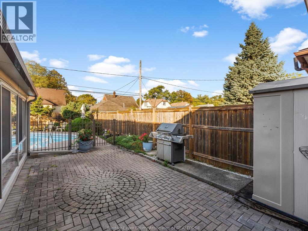 2627 Meighen, Windsor, Ontario  N8W 4C6 - Photo 39 - 26007189