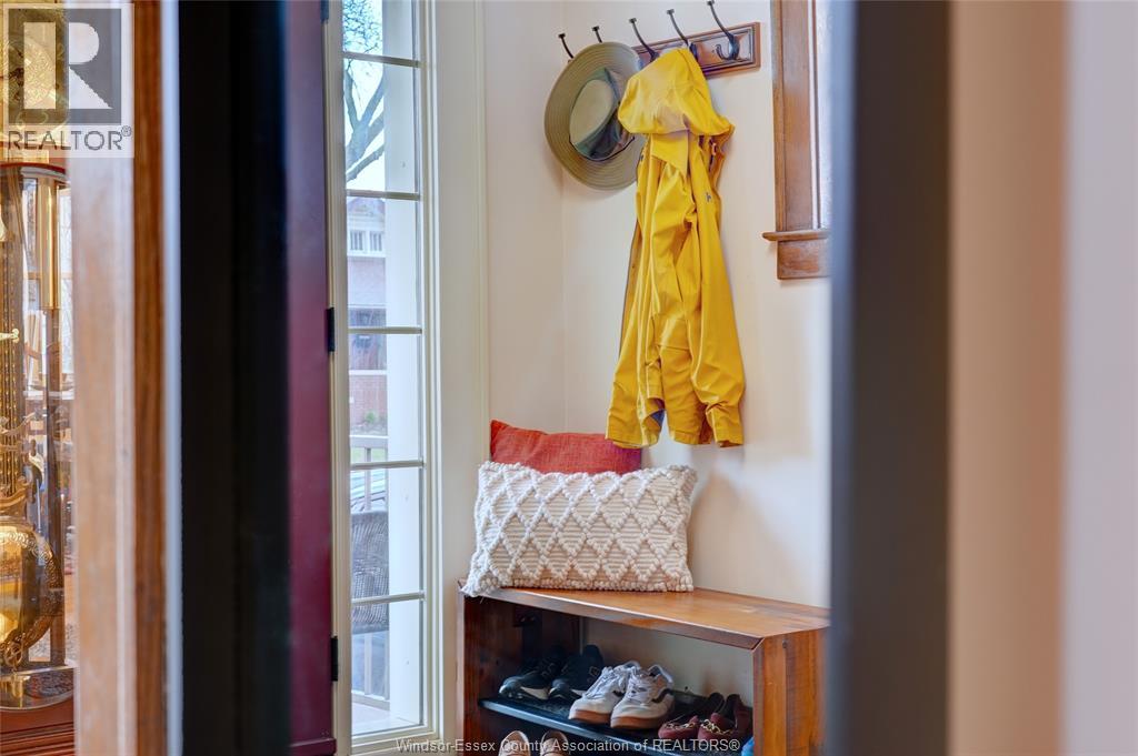 2146 Windermere, Windsor, Ontario  N8W 2S6 - Photo 4 - 26007173