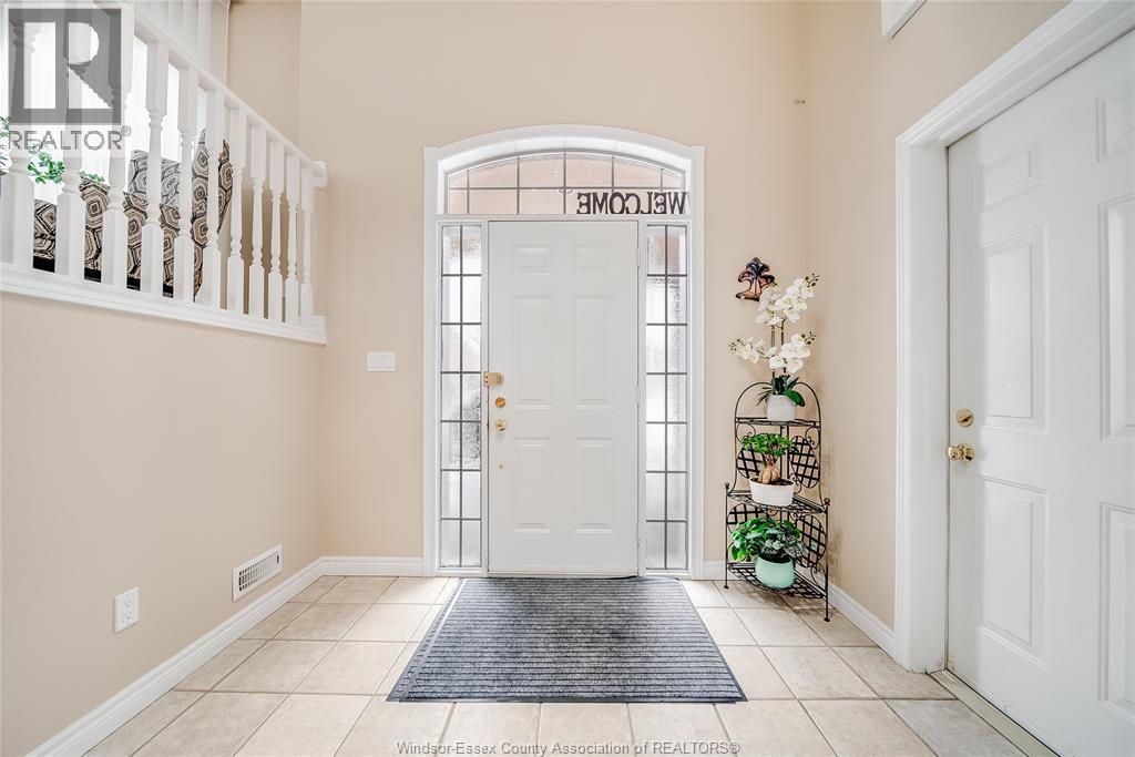 584 Bellagio Drive, Windsor, Ontario  N8P 1J9 - Photo 6 - 26007149