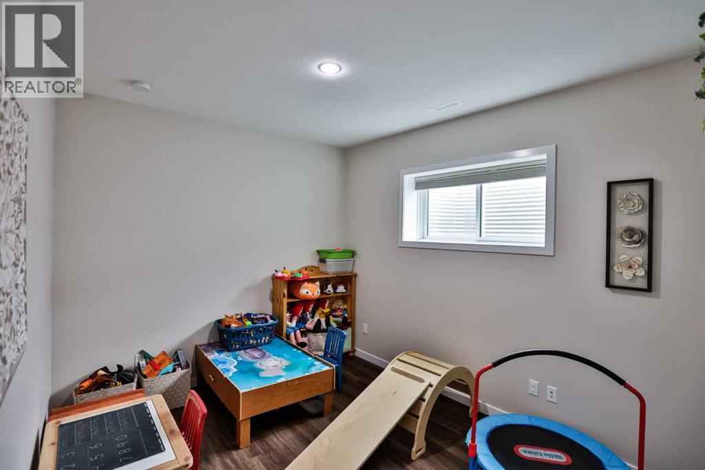 261 Agnes Short Place N, Lethbridge, Alberta  T1H 7G4 - Photo 35 - A2298894
