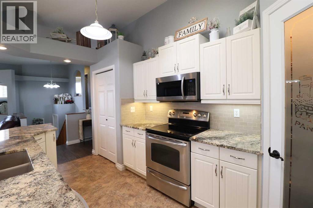 285 Fairmont Boulevard S, Lethbridge, Alberta  T1H 4P4 - Photo 11 - A2298932