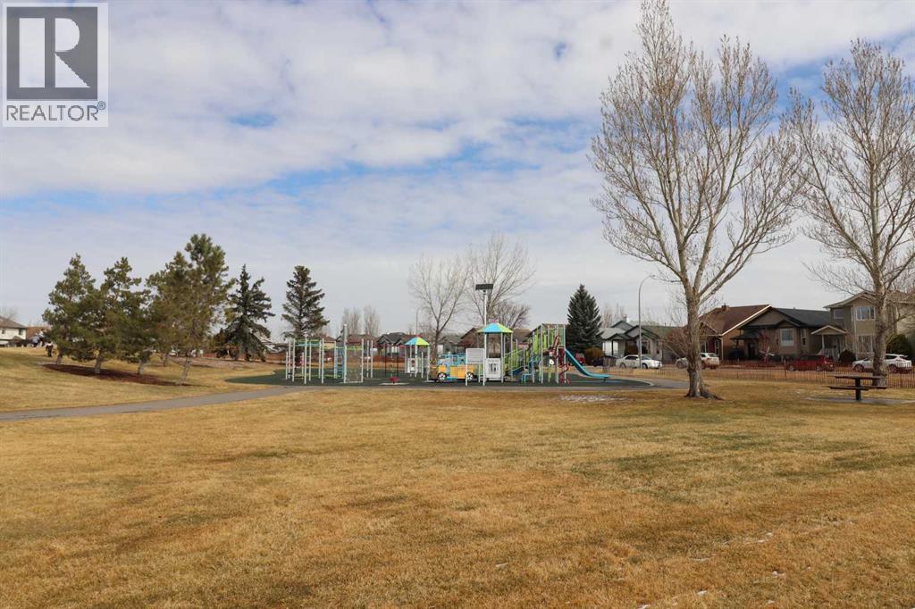 285 Fairmont Boulevard S, Lethbridge, Alberta  T1H 4P4 - Photo 35 - A2298932