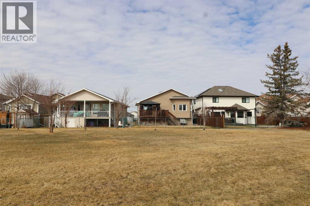 285 Fairmont Boulevard S, Lethbridge, Alberta  T1H 4P4 - Photo 36 - A2298932