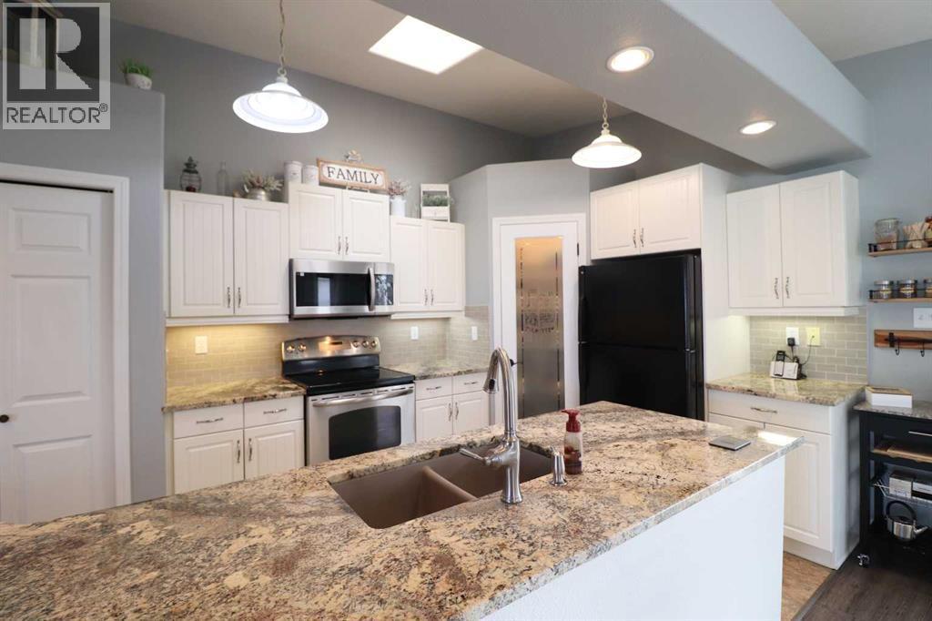 285 Fairmont Boulevard S, Lethbridge, Alberta  T1H 4P4 - Photo 9 - A2298932