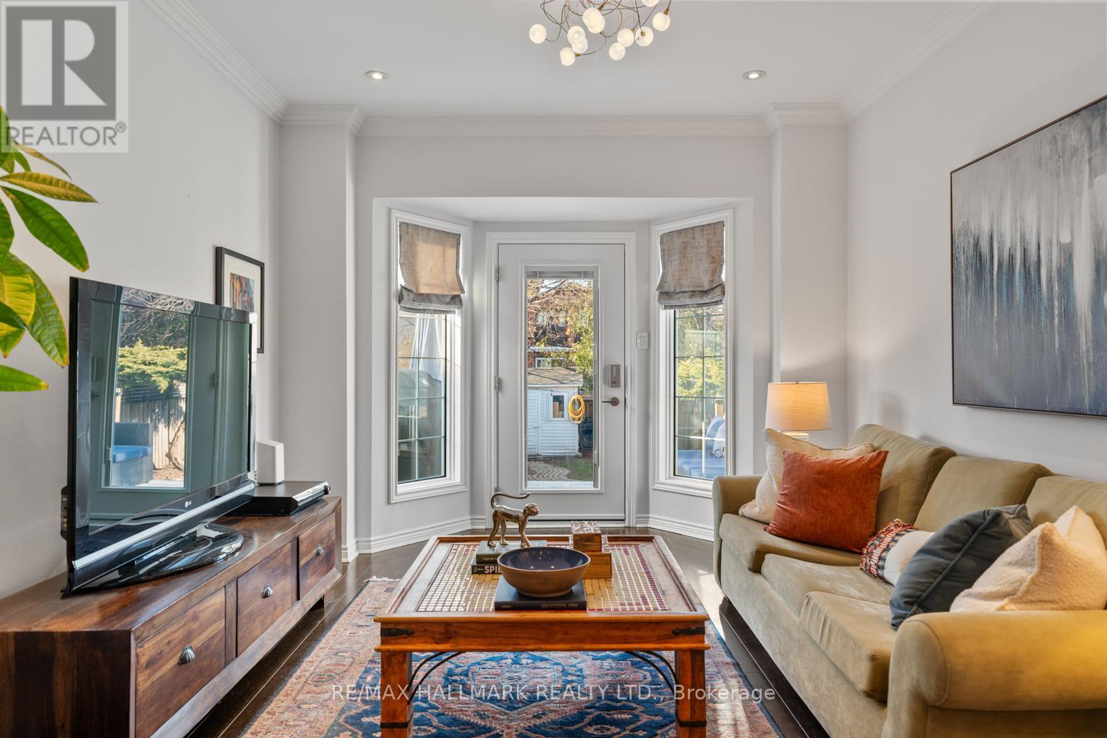 146 Roslin Avenue, Toronto, Ontario  M4N 1Z4 - Photo 21 - C12963462