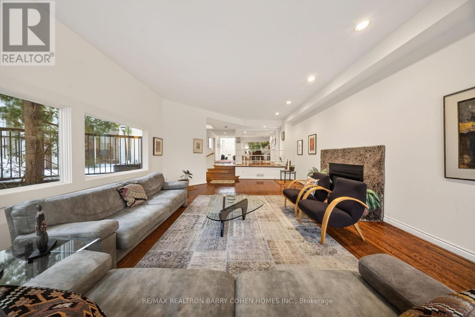 80 Donwoods Drive, Toronto, Ontario  M4N 2G5 - Photo 10 - C12963536