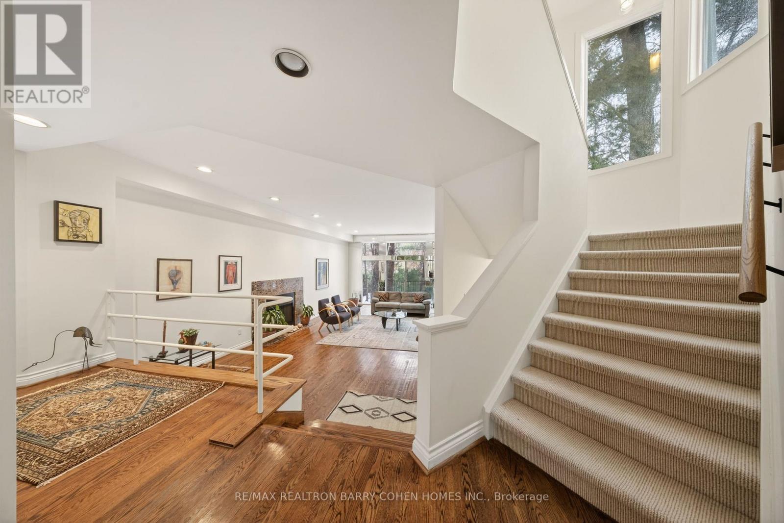 80 Donwoods Drive, Toronto, Ontario  M4N 2G5 - Photo 16 - C12963536