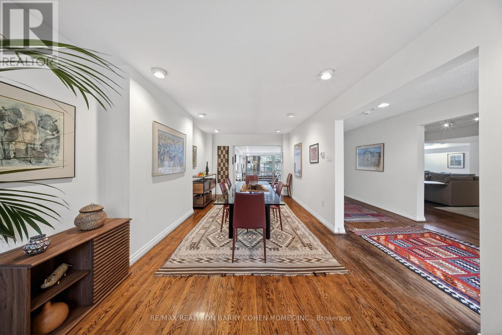 80 Donwoods Drive, Toronto, Ontario  M4N 2G5 - Photo 6 - C12963536