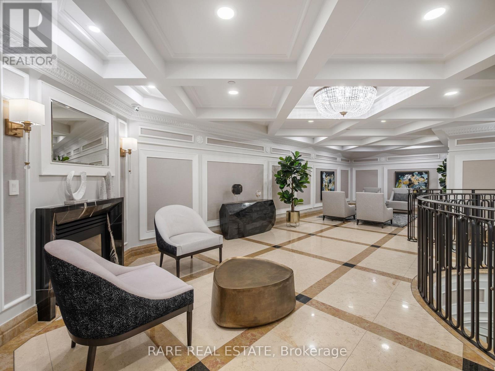 510 - 10 Old York Mills Road, Toronto, Ontario  M2P 2G9 - Photo 3 - C12963554