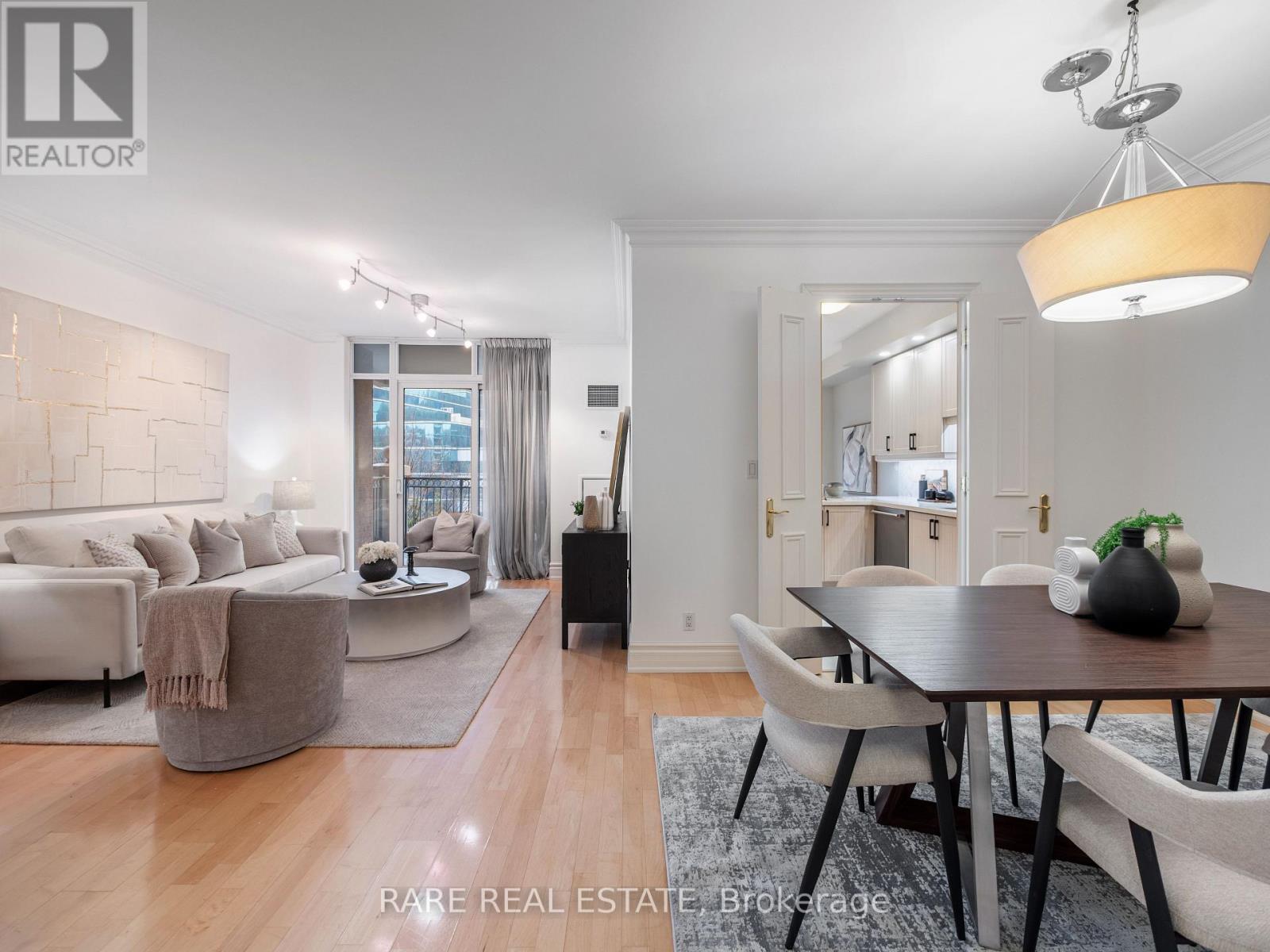 510 - 10 Old York Mills Road, Toronto, Ontario  M2P 2G9 - Photo 5 - C12963554