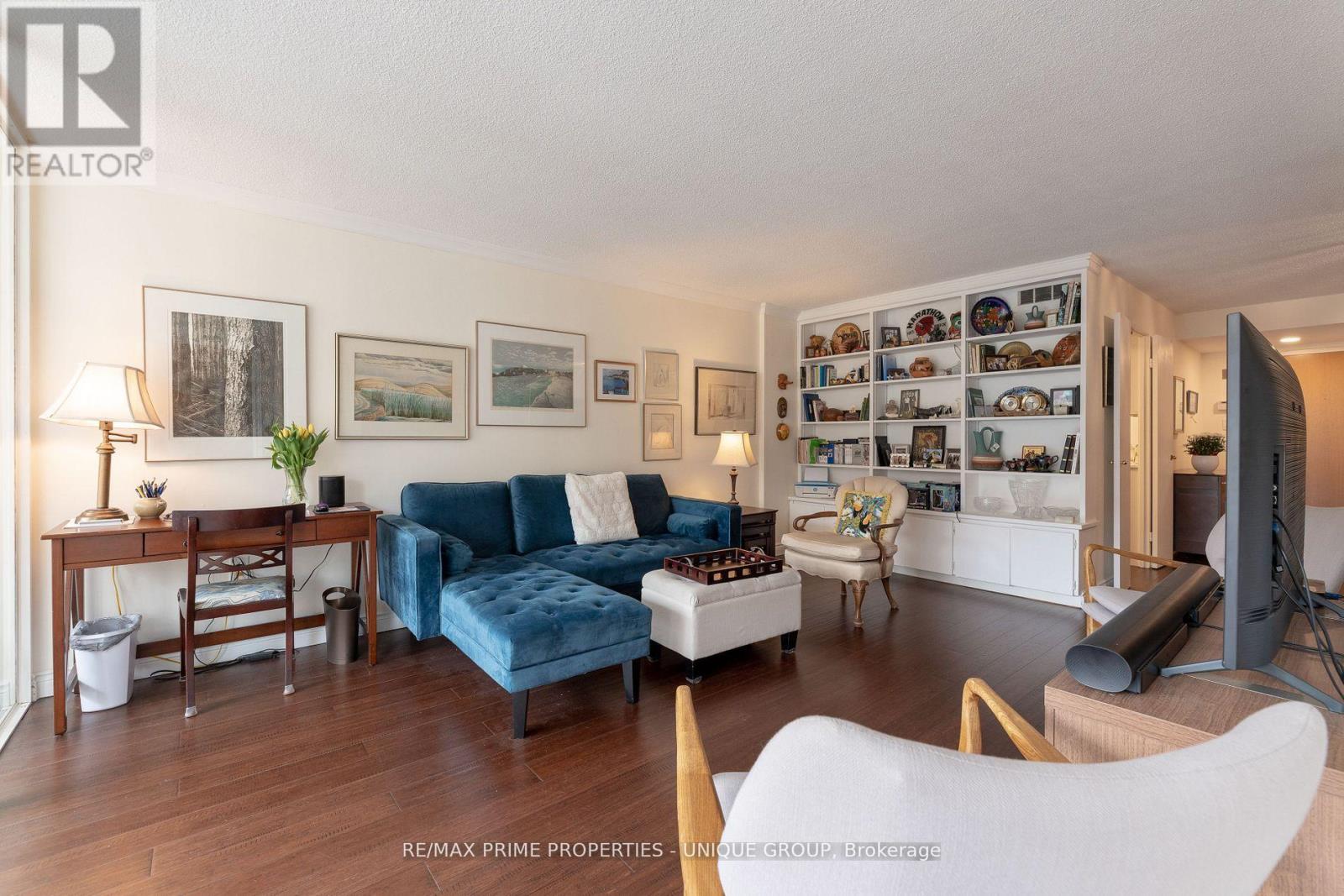 513 - 35 Church Street, Toronto, Ontario  M5E 1T3 - Photo 10 - C12963596