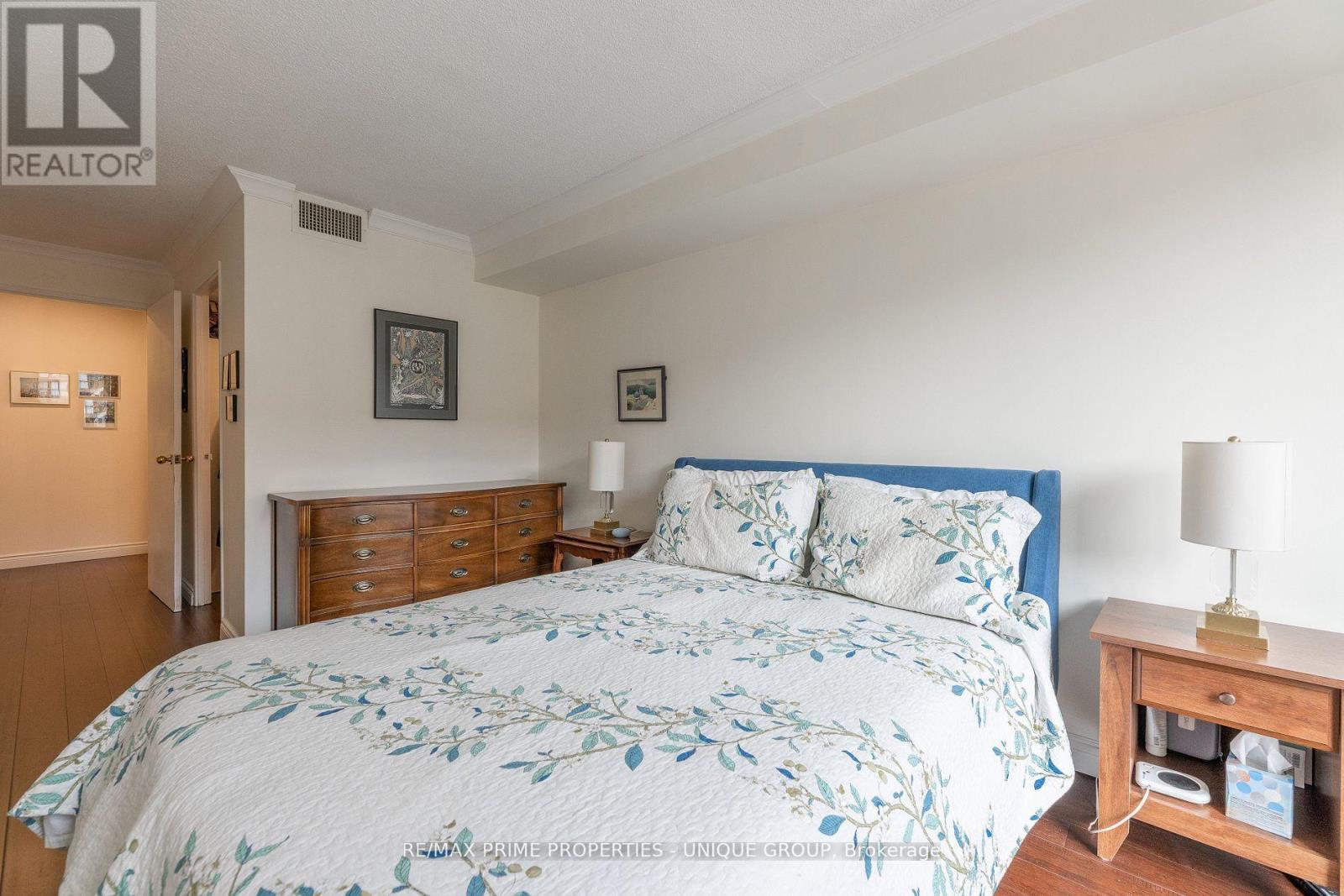 513 - 35 Church Street, Toronto, Ontario  M5E 1T3 - Photo 17 - C12963596