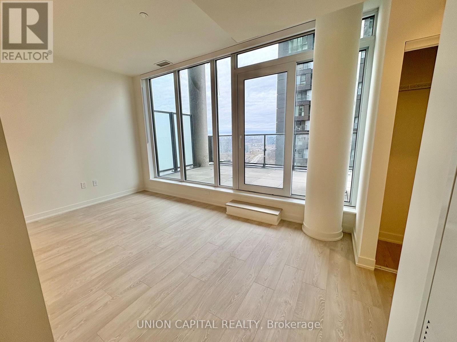 2805 - 1 Quarrington Lane, Toronto, Ontario  M3C 0S4 - Photo 4 - C12963602