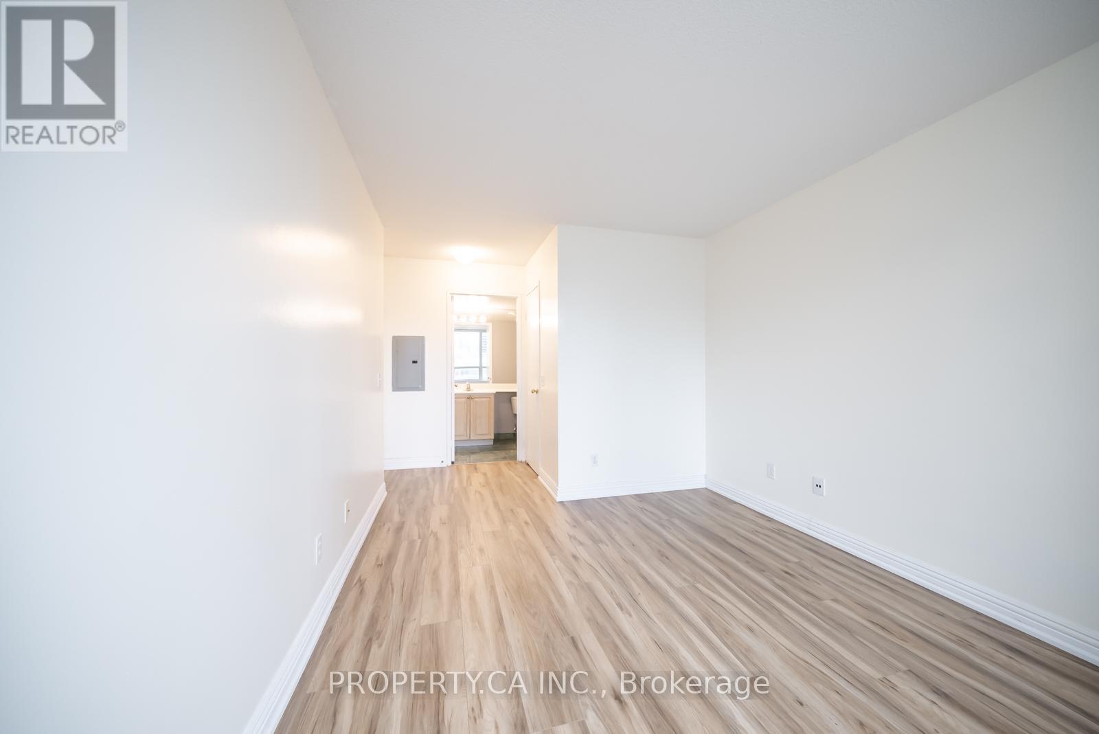 911 - 238 Doris Avenue, Toronto, Ontario  M2N 6W1 - Photo 14 - C12963630