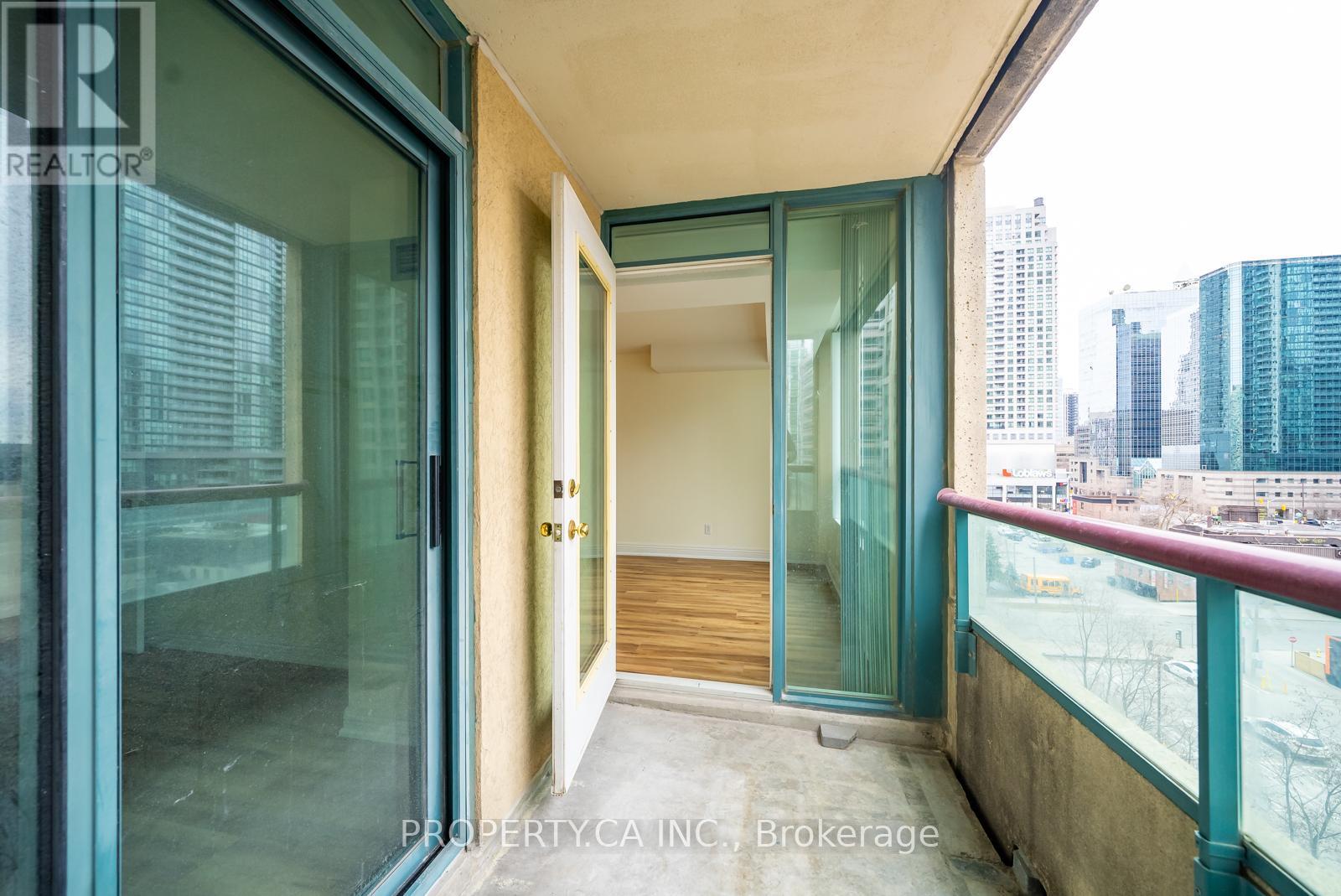 911 - 238 Doris Avenue, Toronto, Ontario  M2N 6W1 - Photo 21 - C12963630