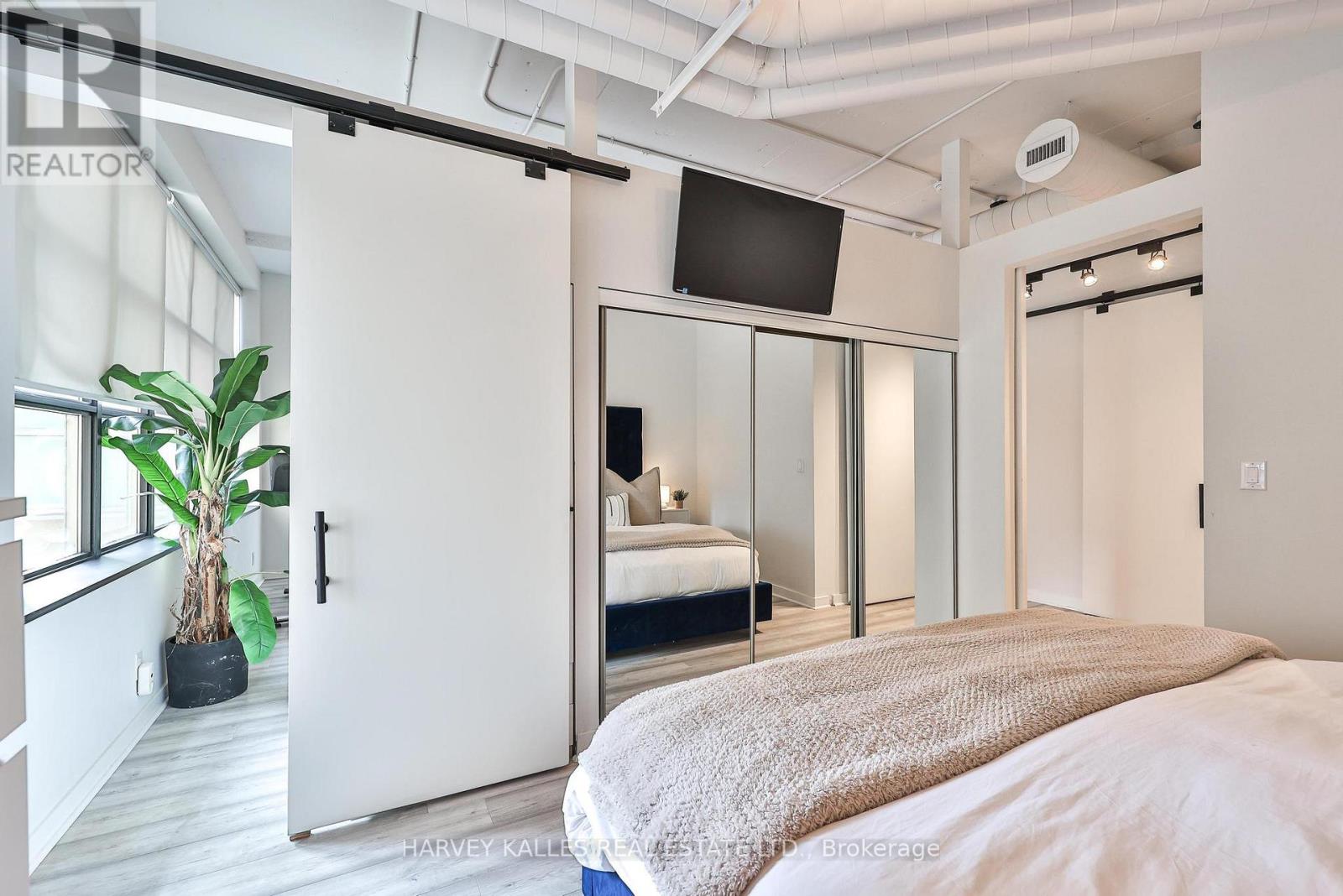 412 - 188 Eglinton Avenue E, Toronto, Ontario  M4P 2X7 - Photo 24 - C12963656