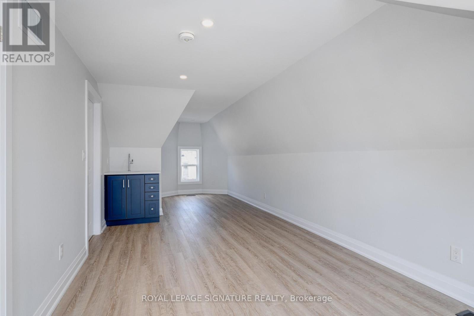 3 - 225 Carlton Street, Toronto, Ontario  M5A 2L2 - Photo 15 - C12963672