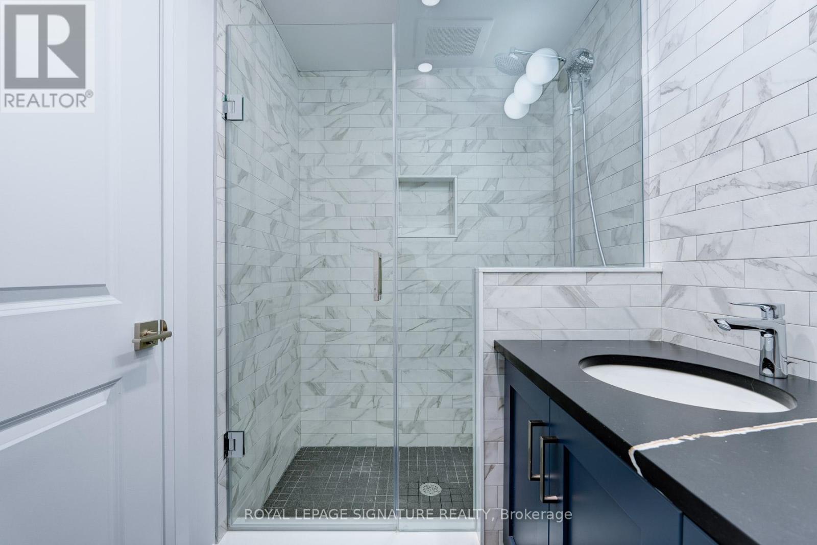 3 - 225 Carlton Street, Toronto, Ontario  M5A 2L2 - Photo 18 - C12963672