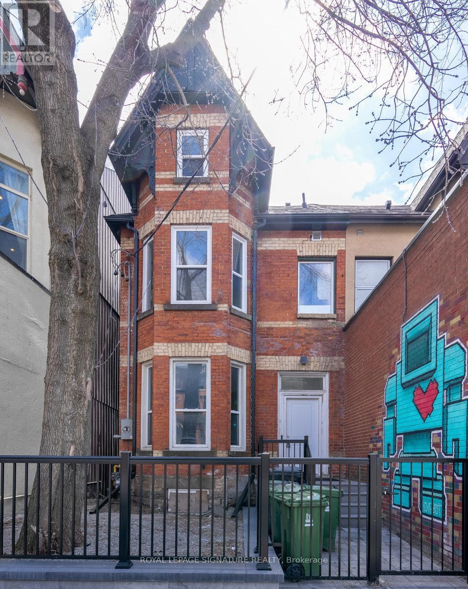 3 - 225 Carlton Street, Toronto, Ontario  M5A 2L2 - Photo 21 - C12963672