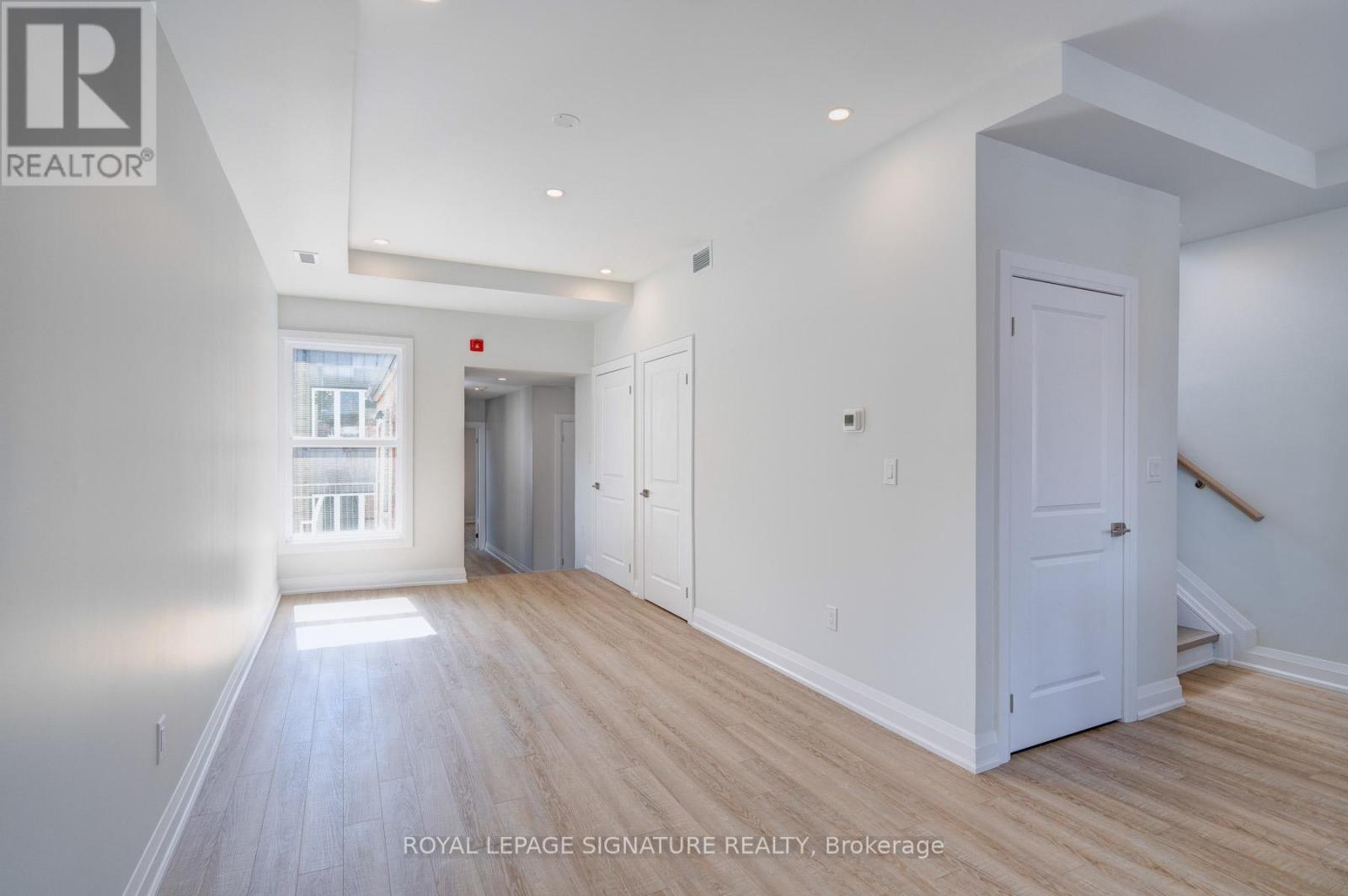 3 - 225 Carlton Street, Toronto, Ontario  M5A 2L2 - Photo 6 - C12963672