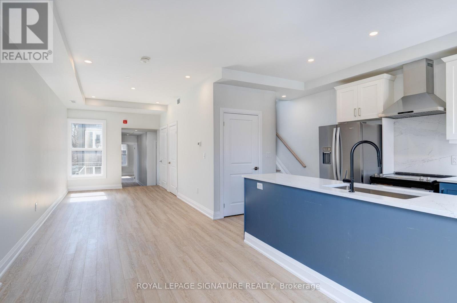 3 - 225 Carlton Street, Toronto, Ontario  M5A 2L2 - Photo 7 - C12963672