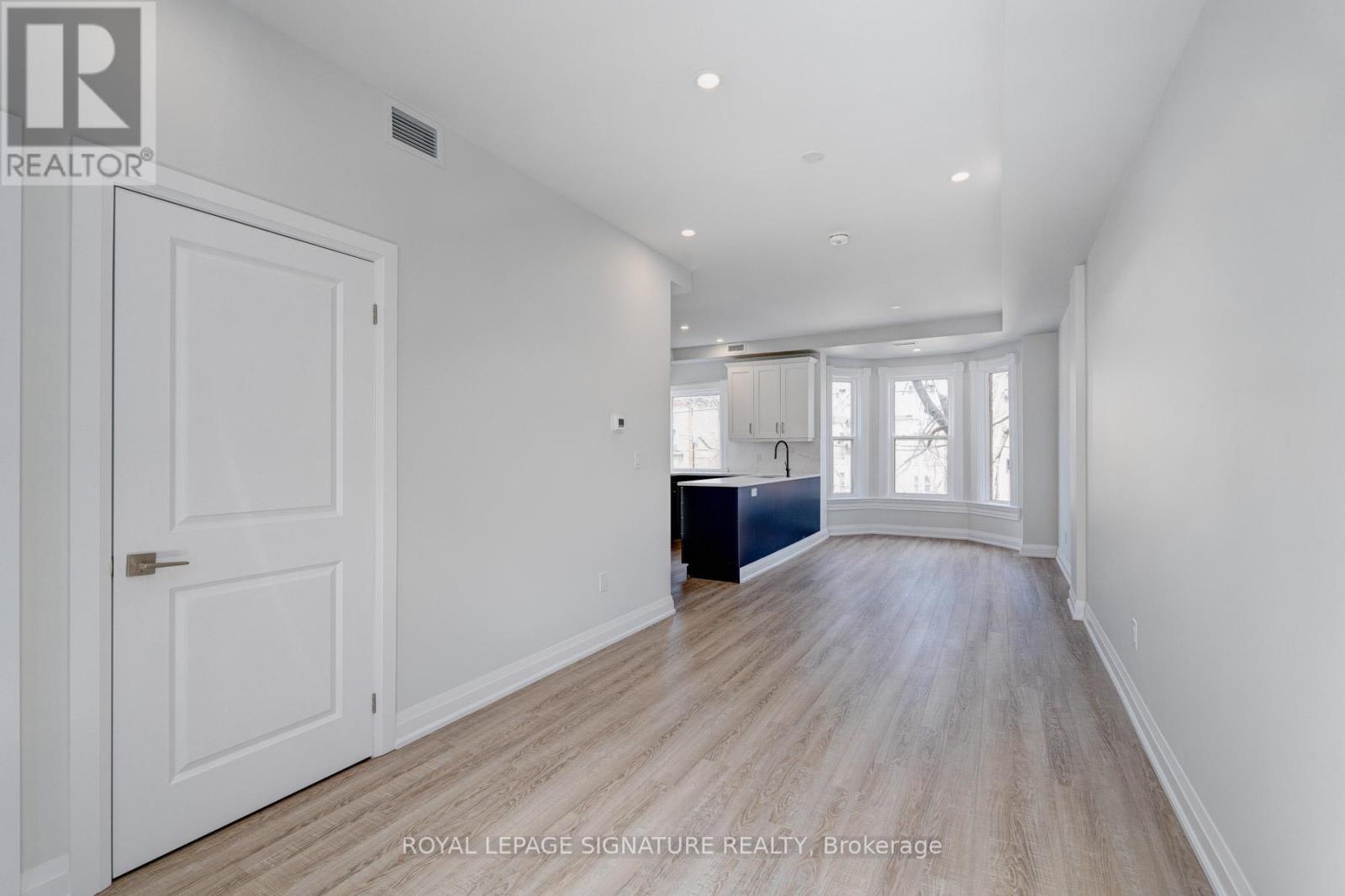 3 - 225 Carlton Street, Toronto, Ontario  M5A 2L2 - Photo 9 - C12963672