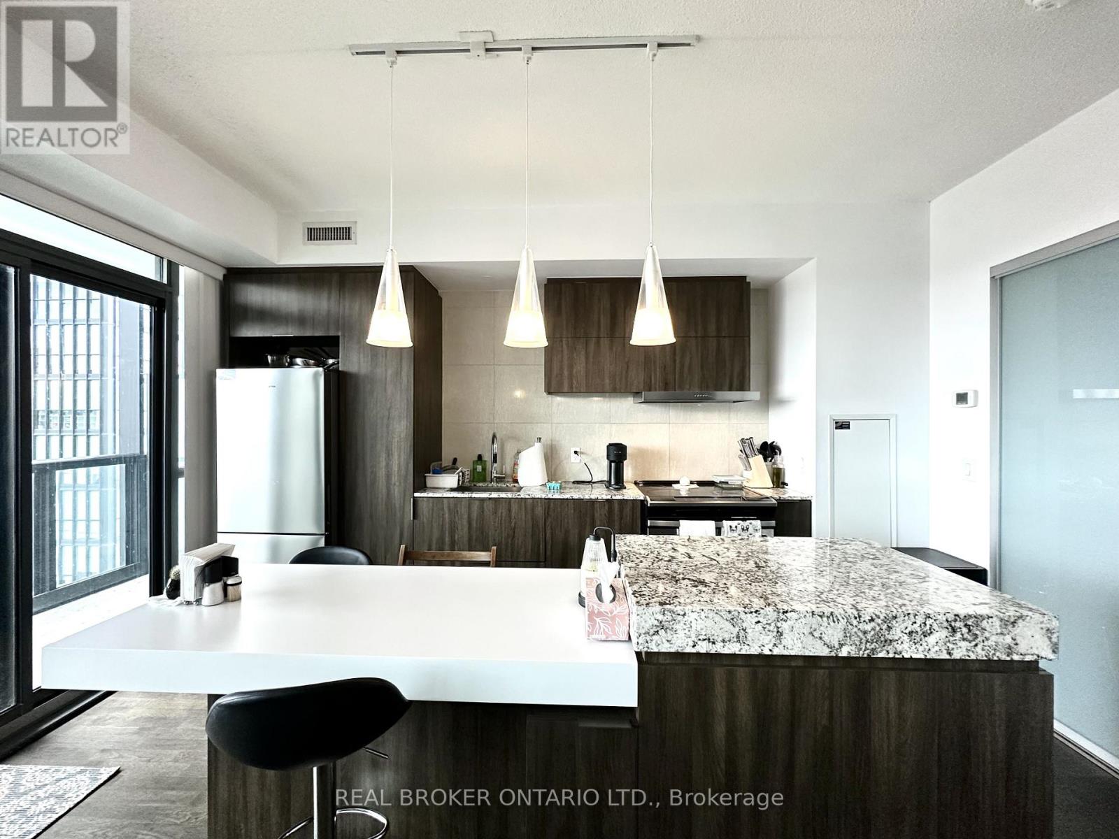 2708 - 101 Charles Street E, Toronto, Ontario M4Y 0A9 - Photo 6 - C12963684