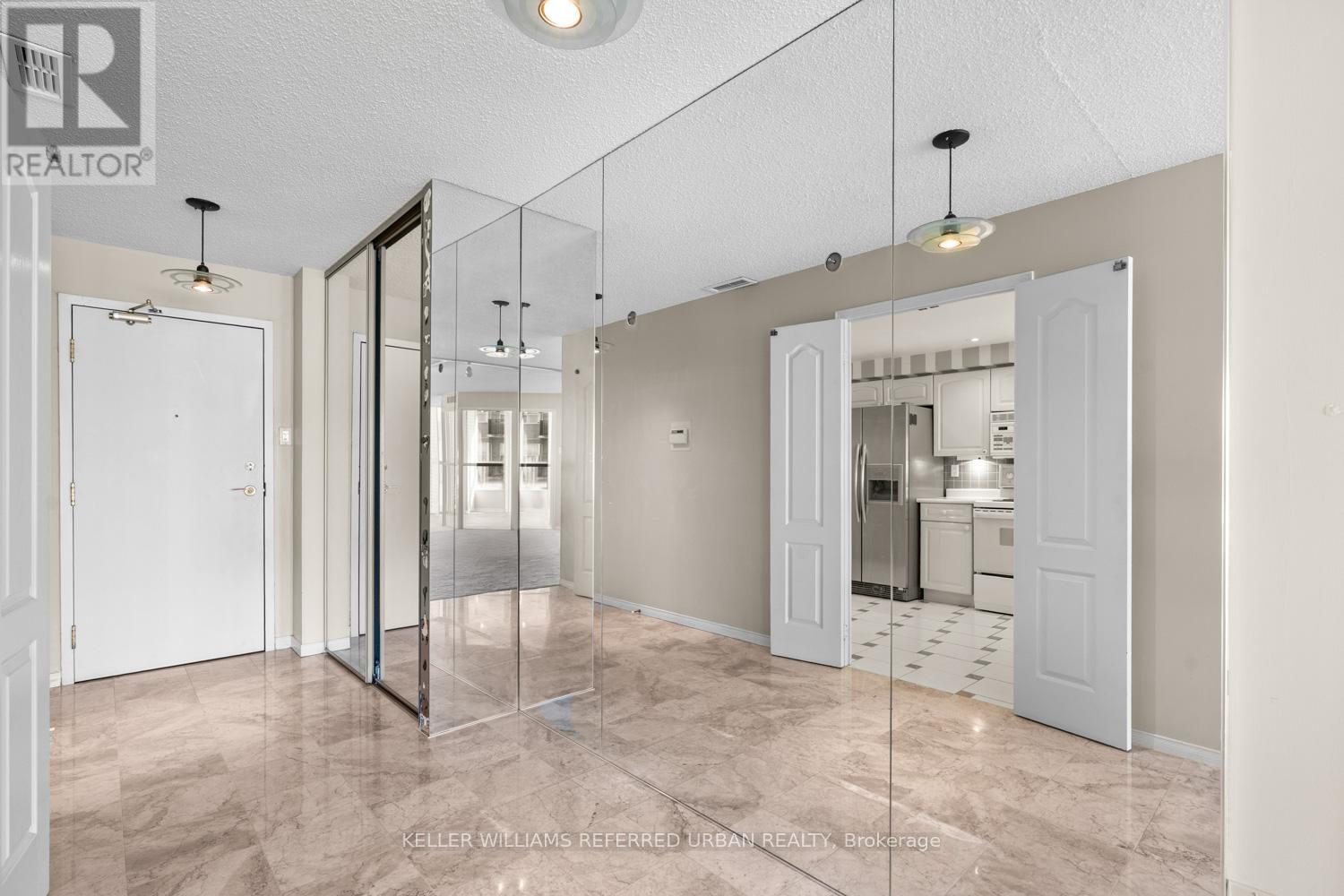 1006 - 10 Tichester Road, Toronto, Ontario  M5P 3M4 - Photo 14 - C12963738