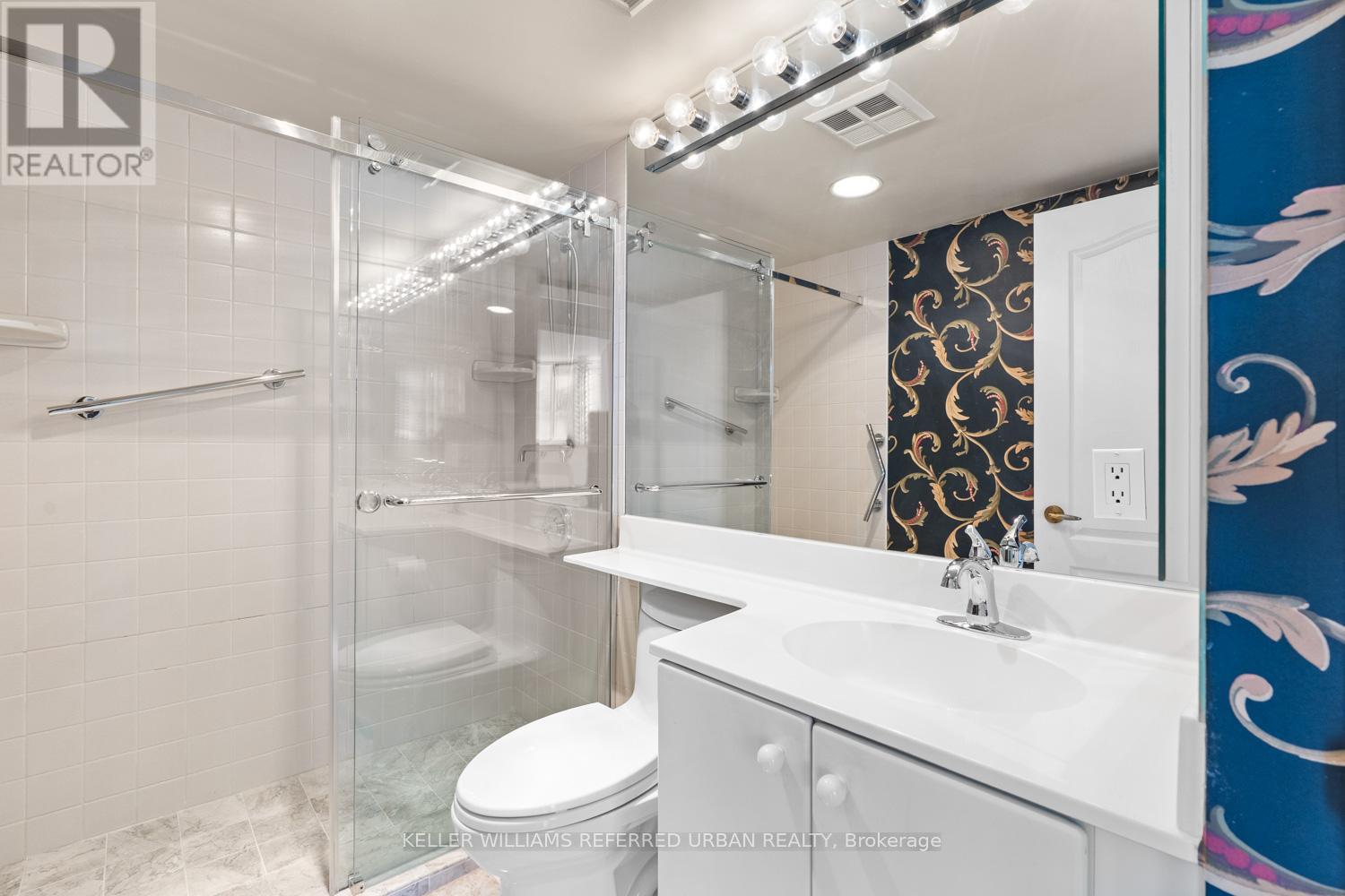 1006 - 10 Tichester Road, Toronto, Ontario  M5P 3M4 - Photo 21 - C12963738