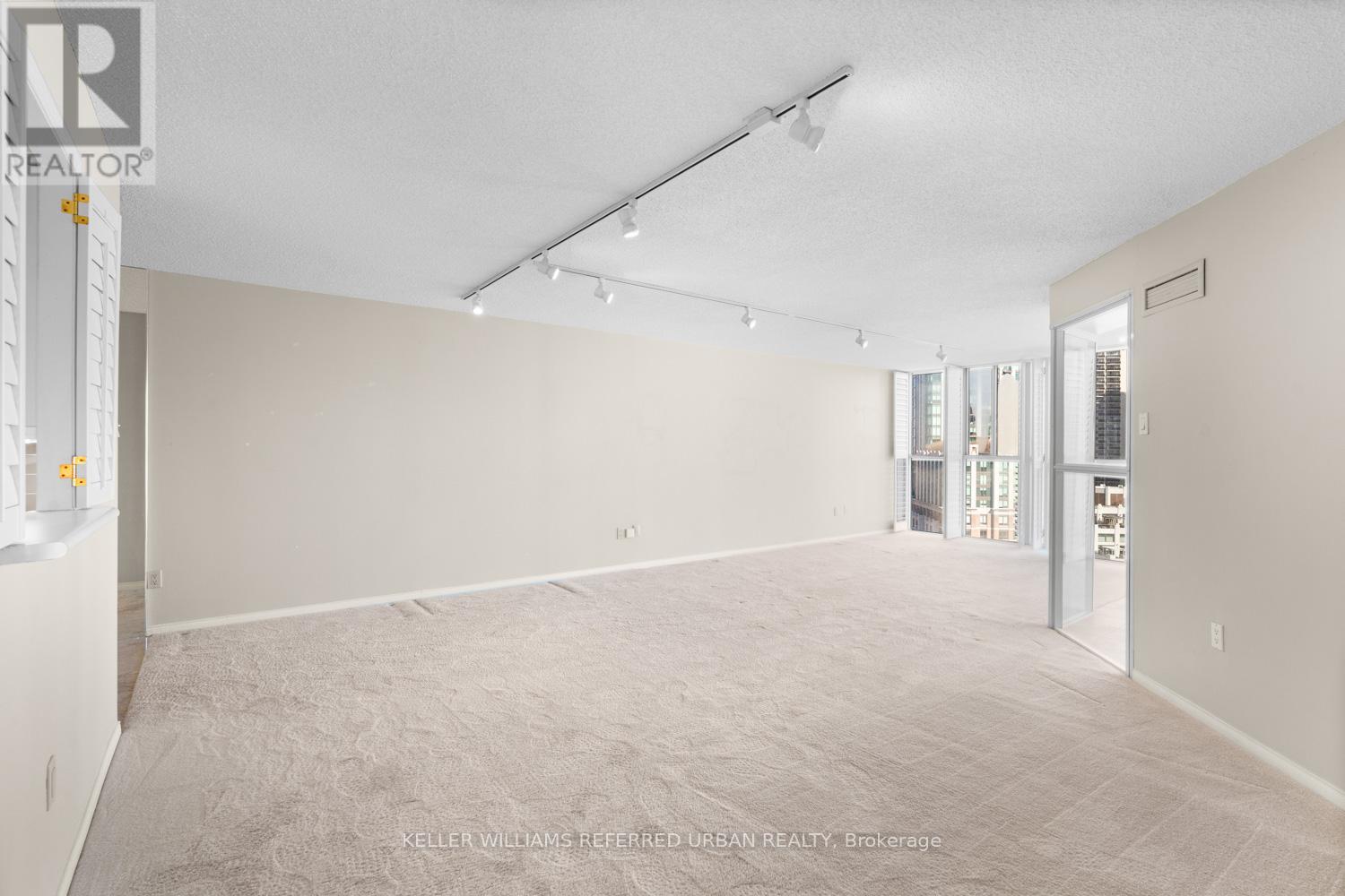 1006 - 10 Tichester Road, Toronto, Ontario  M5P 3M4 - Photo 3 - C12963738