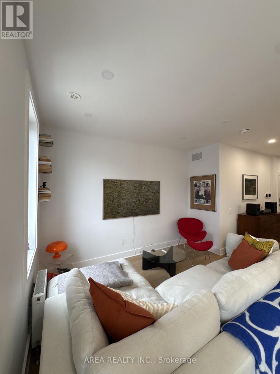 3 - 619 College Street, Toronto, Ontario M6G 1B5 - Photo 8 - C12963770