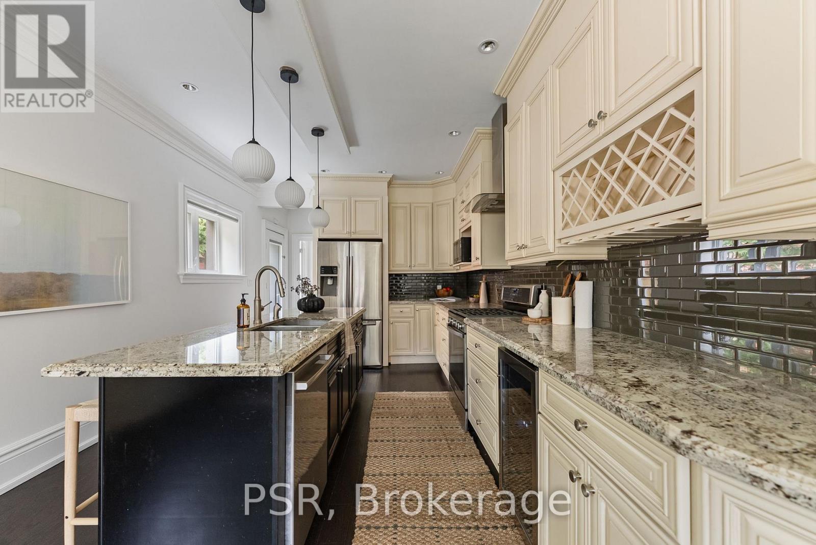 126 Dovercourt Road, Toronto, Ontario  M6J 3C4 - Photo 13 - C12963842