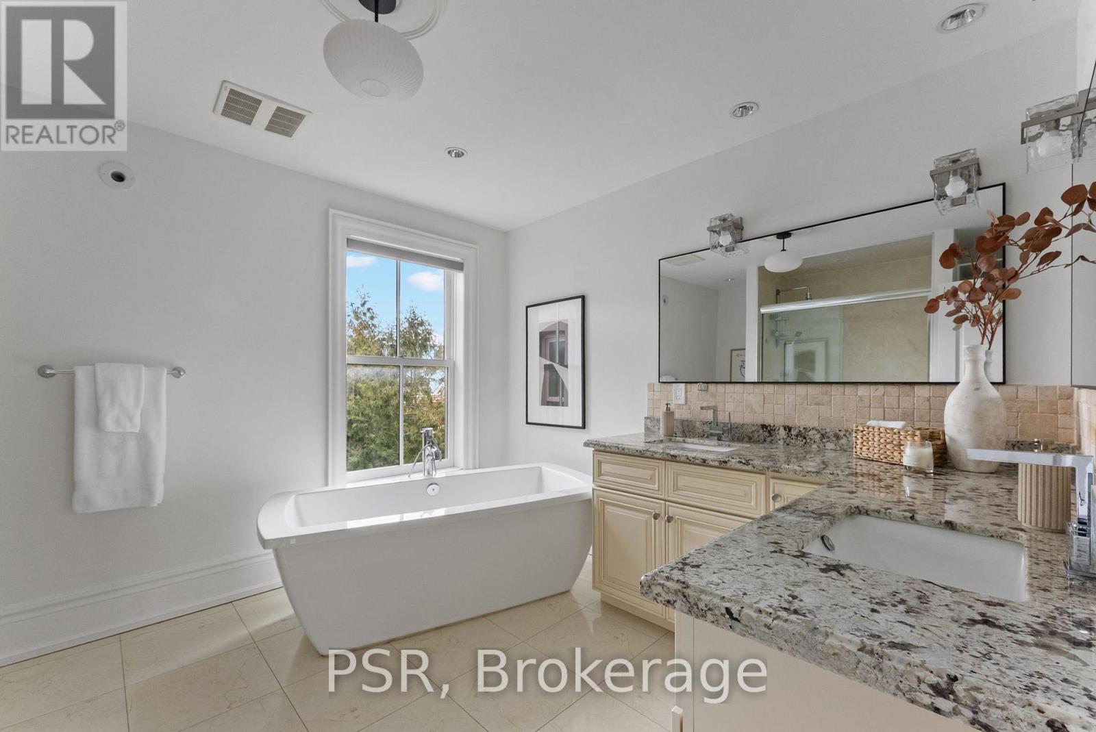 126 Dovercourt Road, Toronto, Ontario  M6J 3C4 - Photo 18 - C12963842