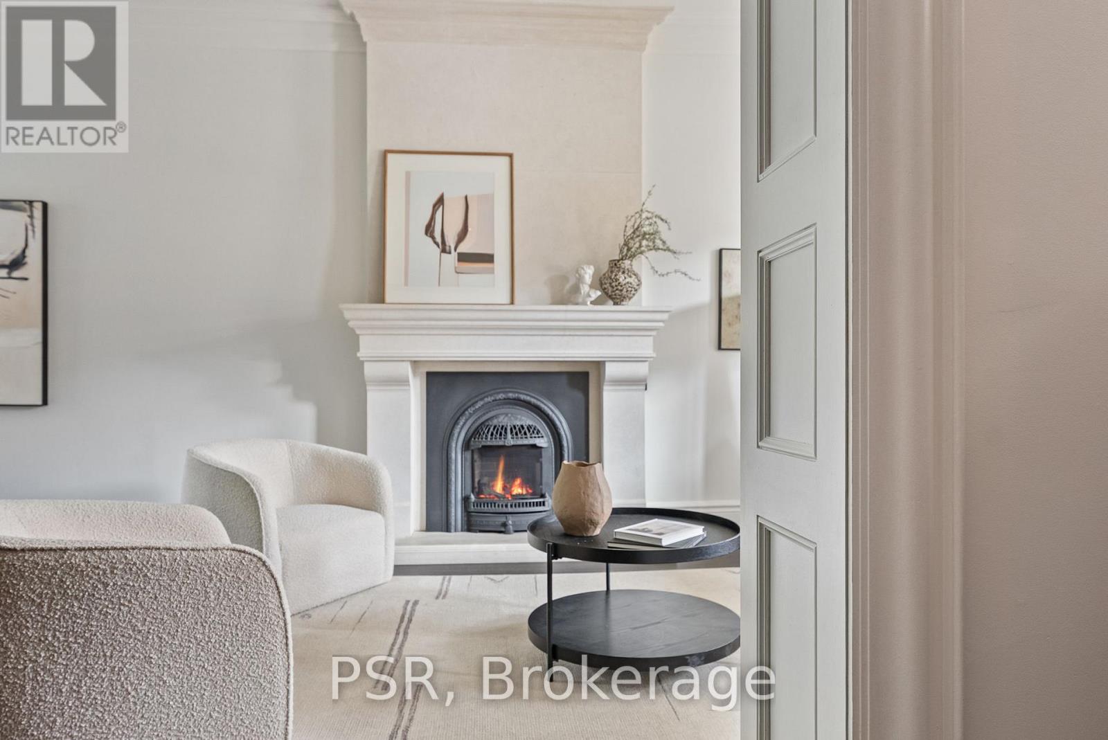 126 Dovercourt Road, Toronto, Ontario  M6J 3C4 - Photo 4 - C12963842