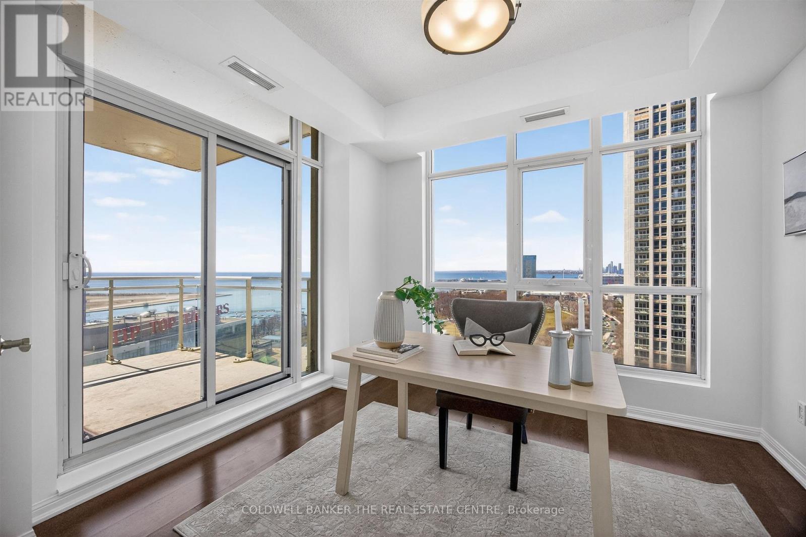 2203 - 21 Grand Magazine Street, Toronto, Ontario  M5V 1B5 - Photo 17 - C12963900