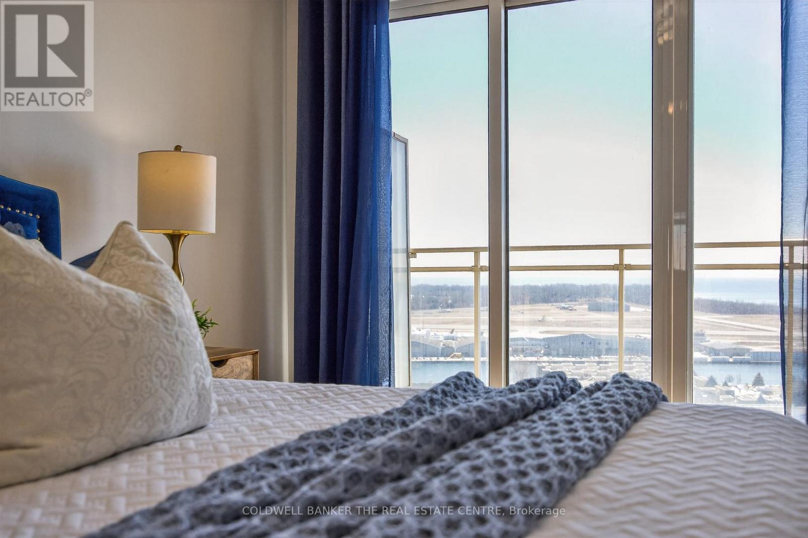 2203 - 21 Grand Magazine Street, Toronto, Ontario  M5V 1B5 - Photo 23 - C12963900