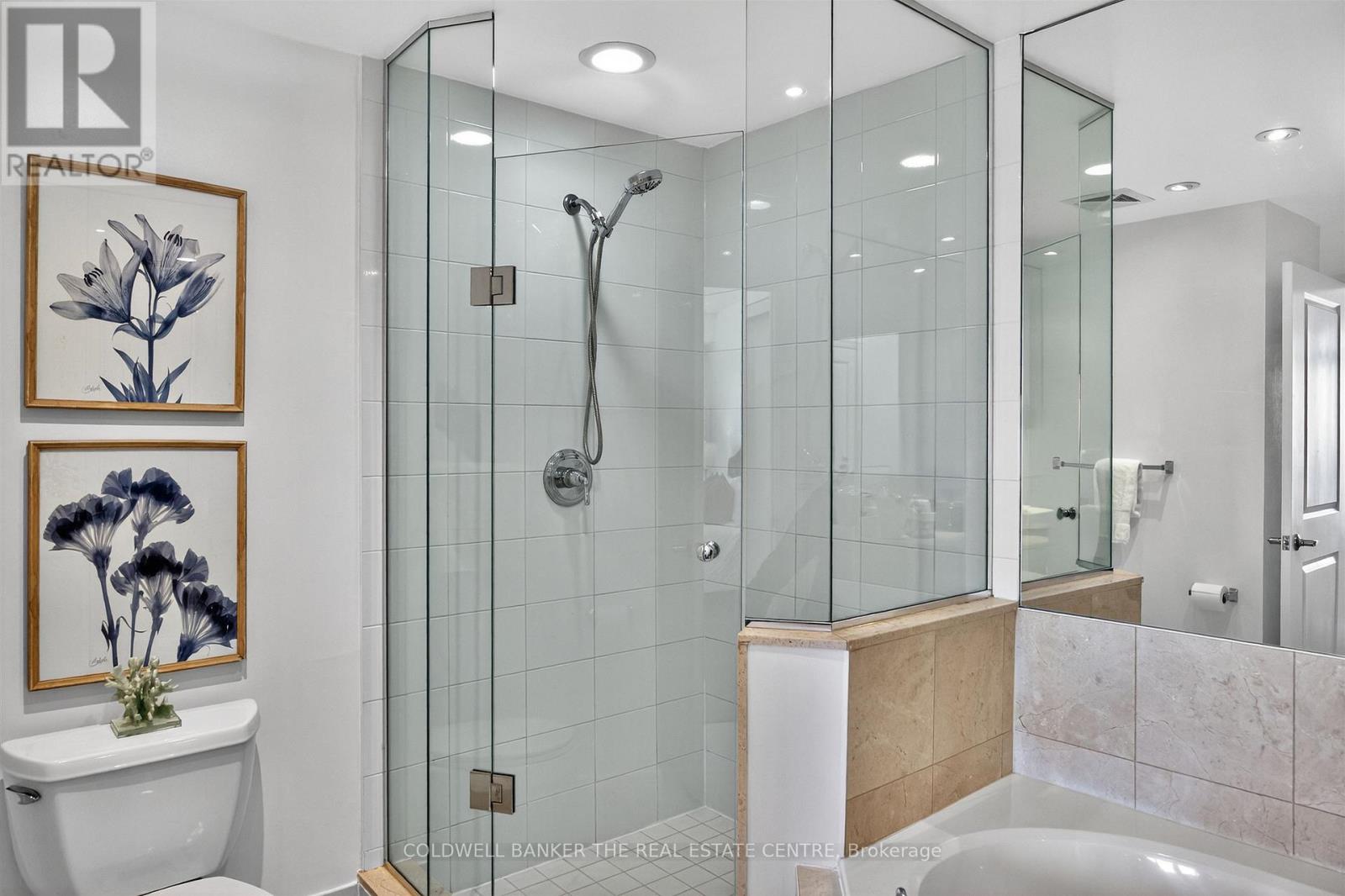 2203 - 21 Grand Magazine Street, Toronto, Ontario  M5V 1B5 - Photo 26 - C12963900