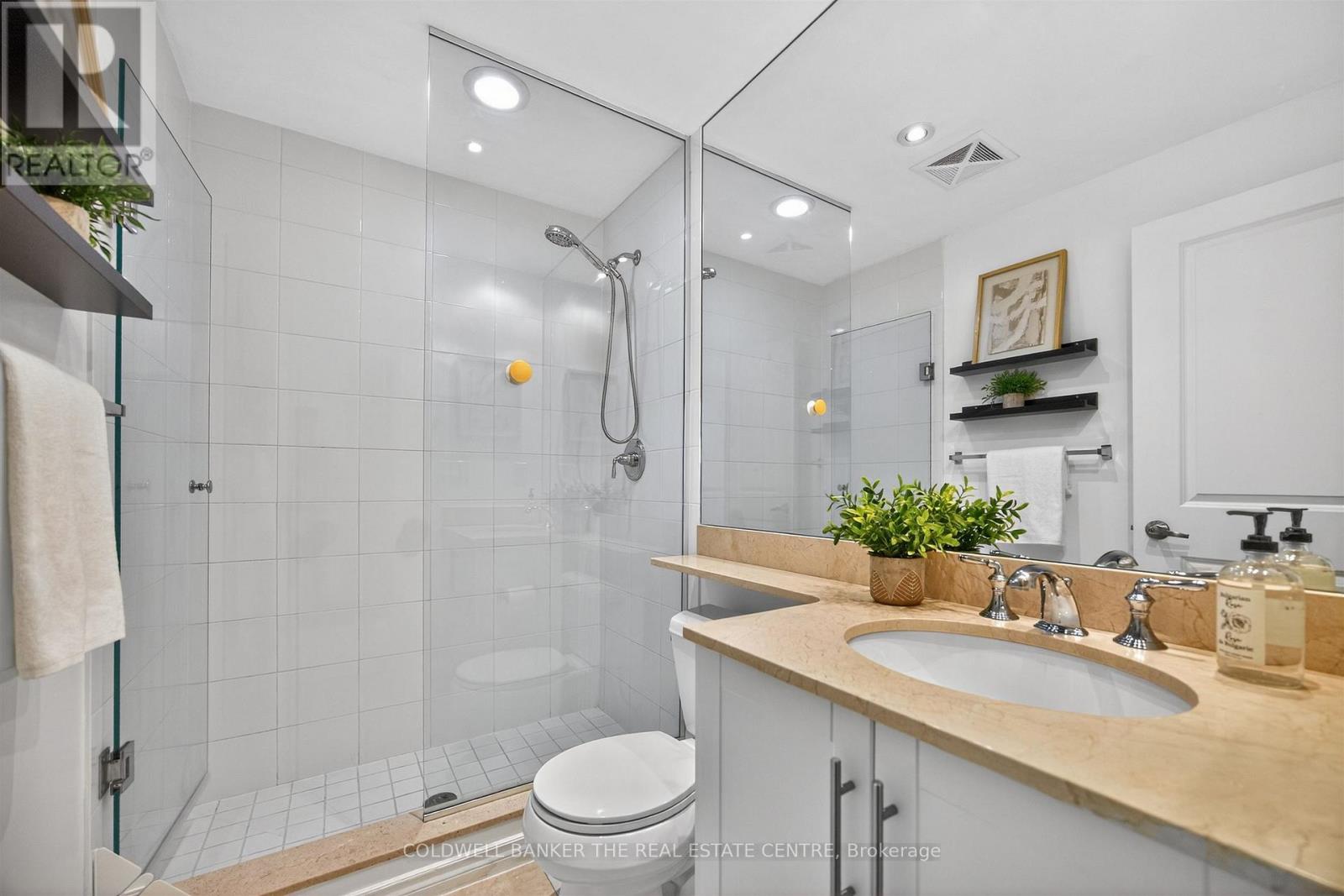 2203 - 21 Grand Magazine Street, Toronto, Ontario  M5V 1B5 - Photo 32 - C12963900