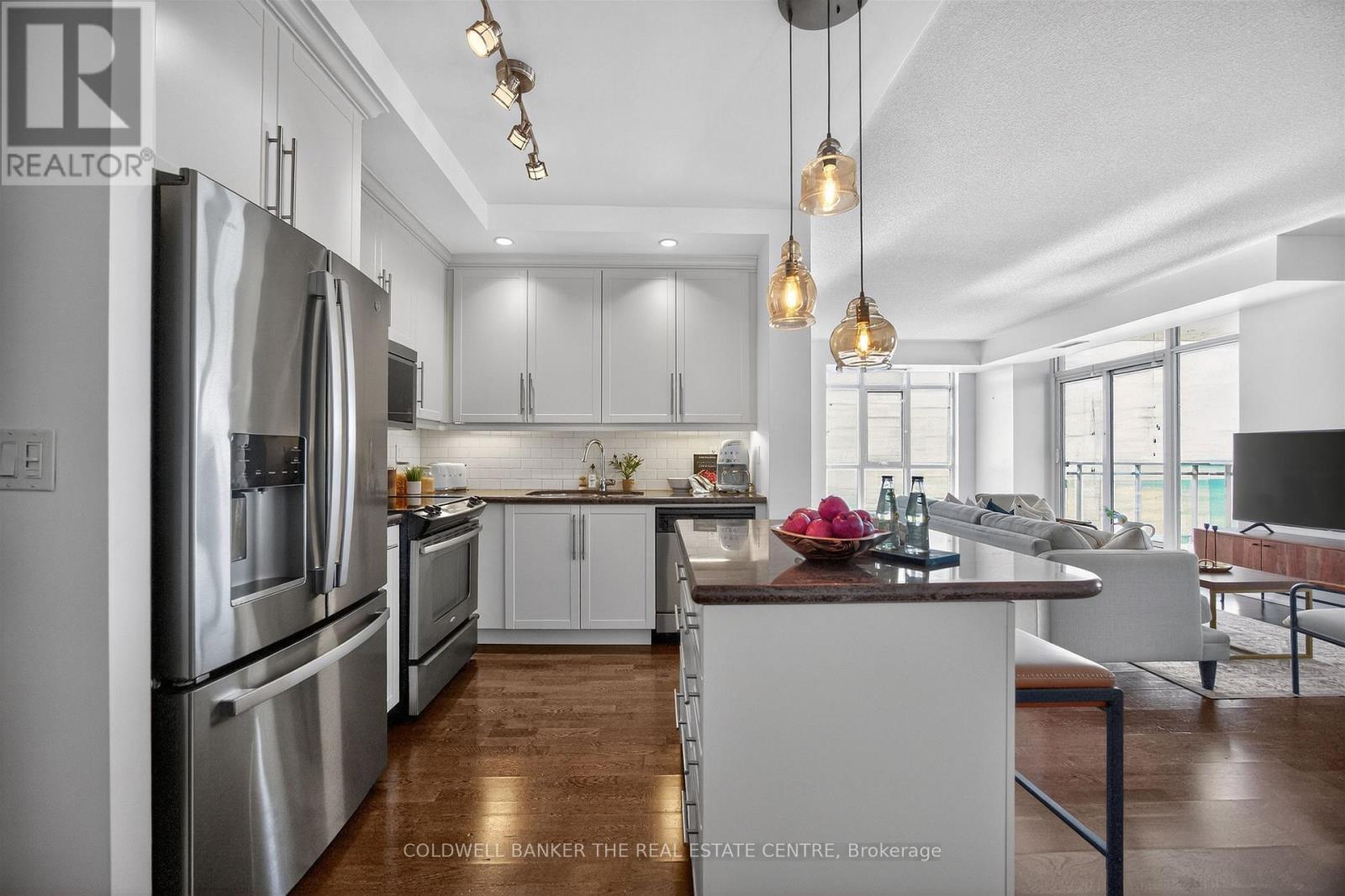 2203 - 21 Grand Magazine Street, Toronto, Ontario  M5V 1B5 - Photo 9 - C12963900