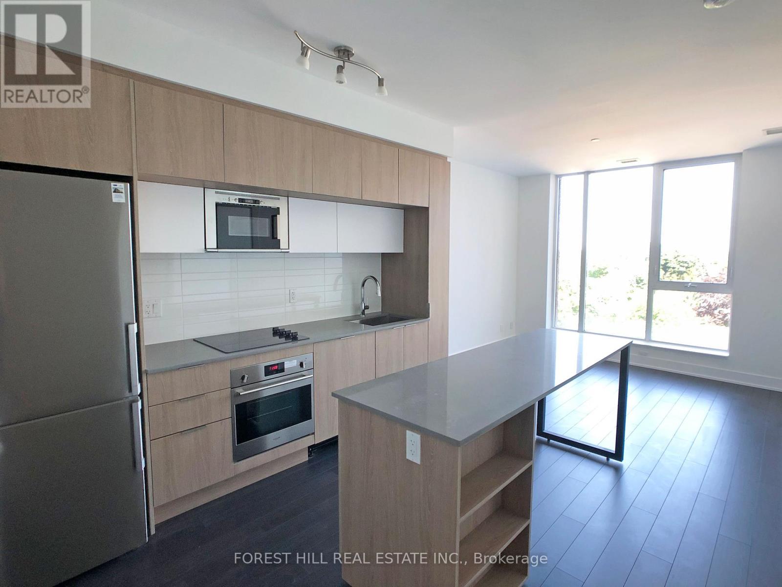 604 - 1 BELSIZE DRIVE, Toronto, Ontario